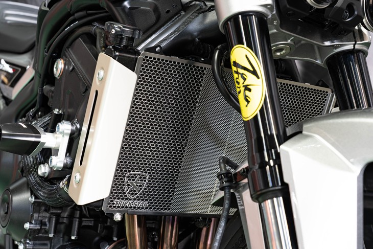 1222175721_694907f103437